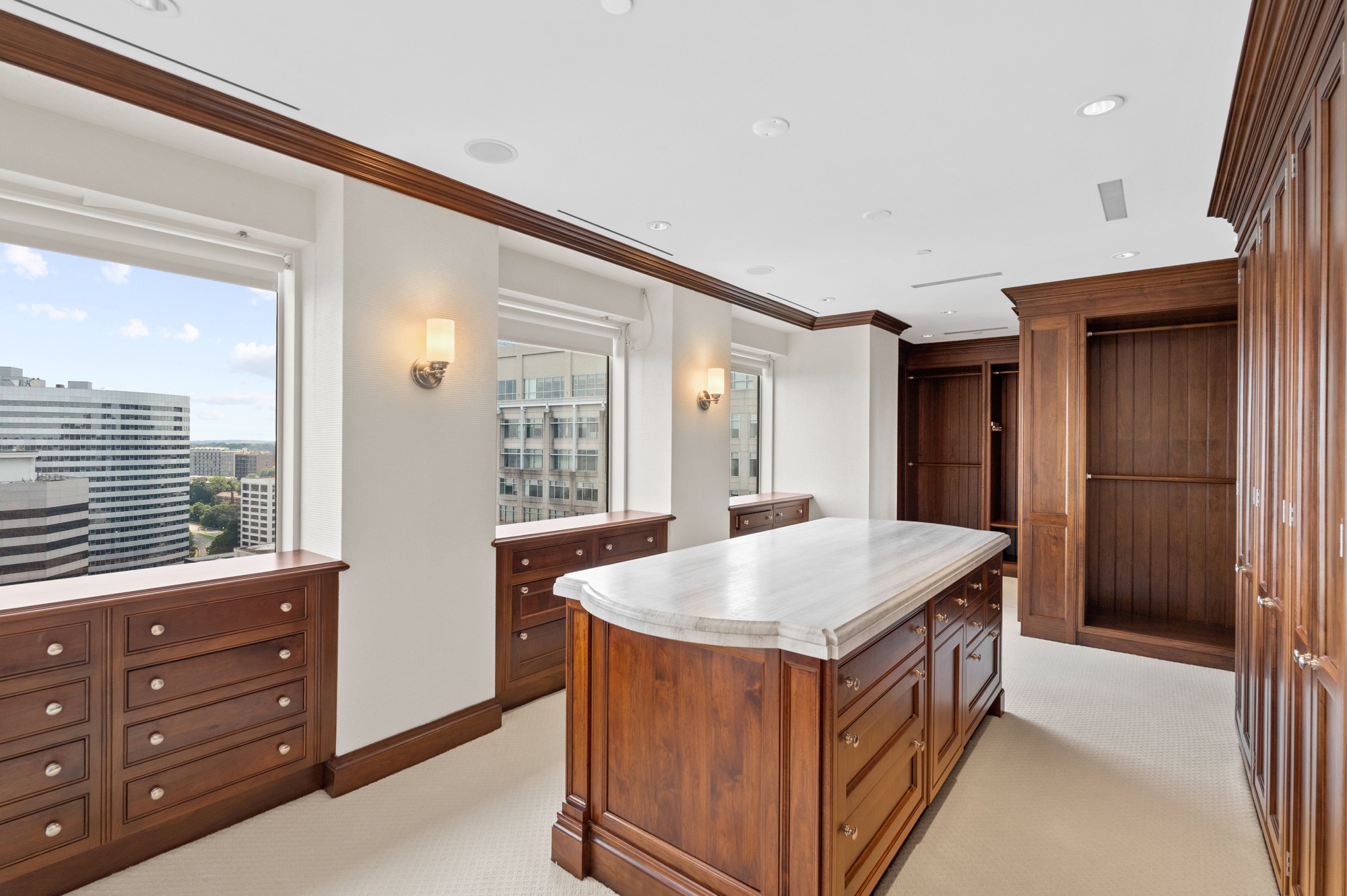 Penthouse With Iconic Washington DC Views | The Georgetown Dish